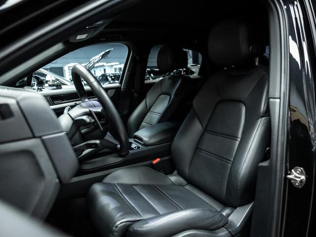 Porsche CAYENNE Coupé 3.0 E-Hybrid