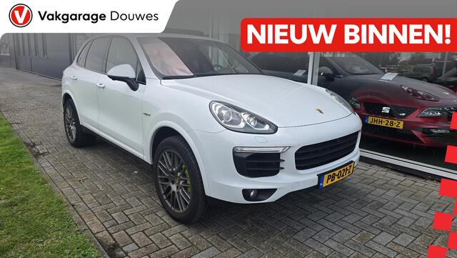 Porsche CAYENNE 3.0 S E-Hybrid Platinum Edition |NAP|1e eigenaar|SportChrono|Pano|Memory