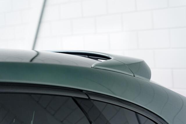Porsche CAYENNE Coupé E-Hybrid l PTS Malachite Green l Porsche Exclusive interieur