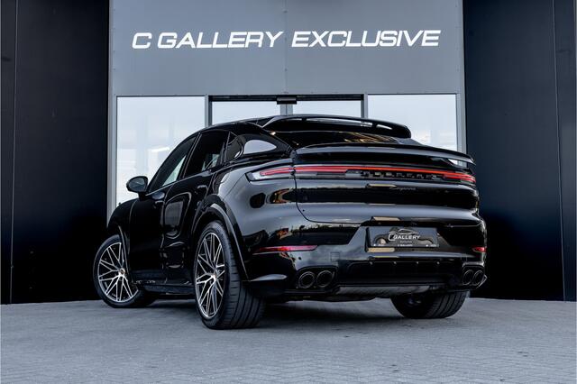 Porsche CAYENNE Coupé 3.0 E-Hybrid - BTW | Sport Chrono + | Panorama | Passenger Display | Bose | Stoelkoeling