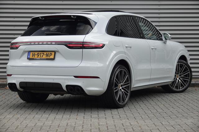Porsche CAYENNE 3.0 E-Hybrid SportDesign | Keramisch | Burmester | Alcantara | Panodak | Trekhaak | Achteras Bes. |