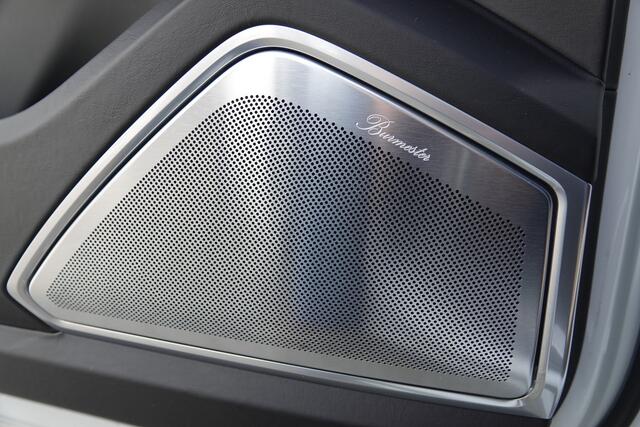 Porsche CAYENNE 3.0 E-Hybrid SportDesign | Keramisch | Burmester | Alcantara | Panodak | Trekhaak | Achteras Bes. |