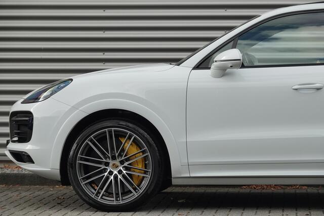 Porsche CAYENNE 3.0 E-Hybrid SportDesign | Keramisch | Burmester | Alcantara | Panodak | Trekhaak | Achteras Bes. |