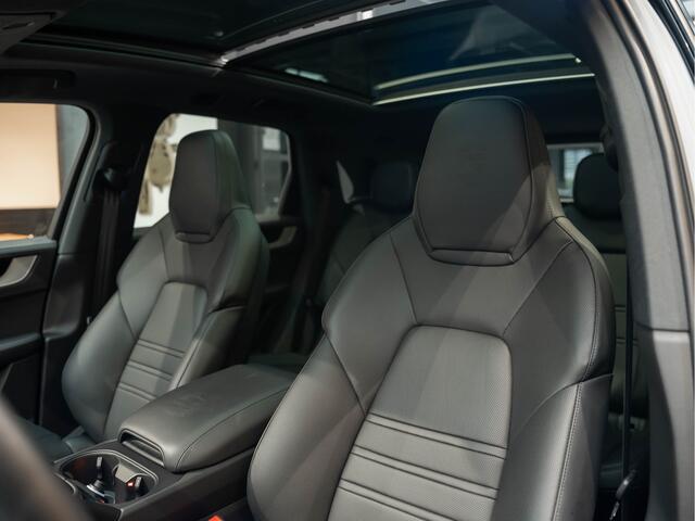 Porsche CAYENNE E-Hybrid Sportdesign Sportuitlaat BOSE 3.0 E-Hybrid