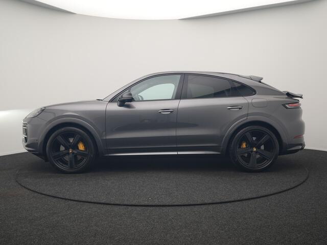 Porsche CAYENNE Coupé 3.0 E-Hybrid PHEV | MY 2024 Facelift | Trekhaak Af Fabriek | Panodak | Luchtvering | Sportuitlaat | PDLS+ | Sport Chrono | InnoDrive Adaptive Cruise | SportDesign | Head up | Soft Close | 22"L.M | 360 Camera | Plug In Hybrid |