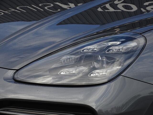 Porsche CAYENNE 3.0 E-Hybrid 462PK / sportDesign / softclose / Bose / BTW / 360°