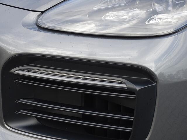 Porsche CAYENNE 3.0 E-Hybrid 462PK / sportDesign / softclose / Bose / BTW / 360°