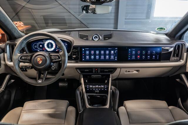 Porsche CAYENNE 3.0 E-Hybrid Black Edition Achterasbesturing | Stoelventilatie V+A | Passenger Display | Race-Tex