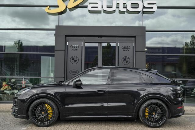 Porsche CAYENNE Coupé 4.0 V8 Turbo S 680pk E-Hybrid Panoramadak *SOH 89%* Keramisch *BTW* Massage Trekhaak Stoelkoeling Luchtvering