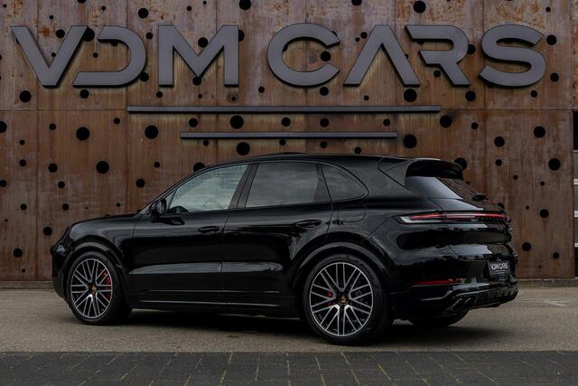 Porsche CAYENNE 3.0 E-Hybrid | PASM | Soft-Close | Panorama | Chrono | 18-Weg | 360 | HUD | BOSE |