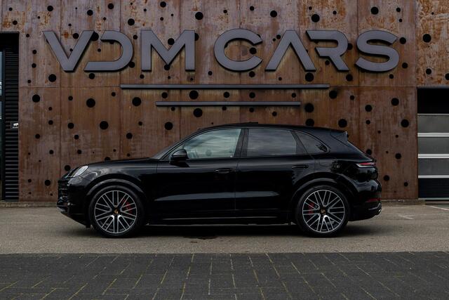 Porsche CAYENNE 3.0 E-Hybrid | PASM | Soft-Close | Panorama | Chrono | 18-Weg | 360 | HUD | BOSE |