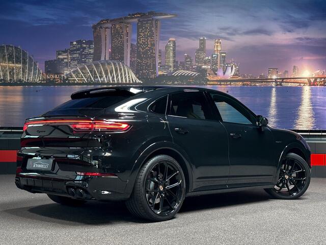 Porsche CAYENNE Coupé 3.0 E-Hybrid Sportuitlaat|BOSE|Stoelkoeling|Panorama|360|BTW