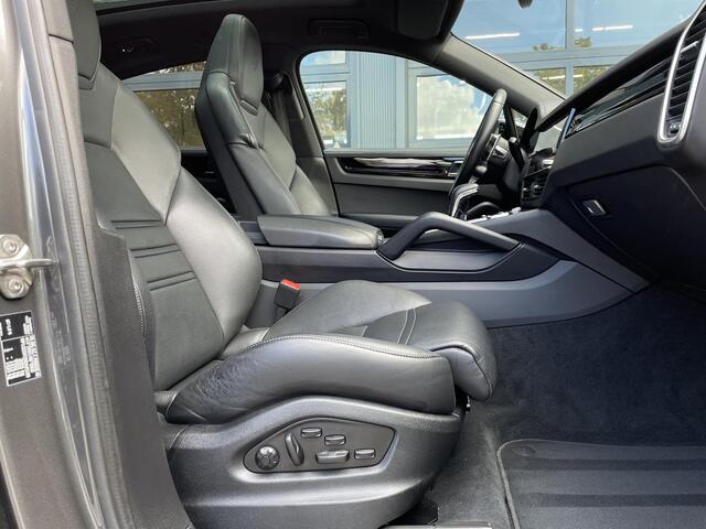 Porsche CAYENNE Coupé 3.0 E-Hybrid | Panoramadak | Bose | Luchtvering |