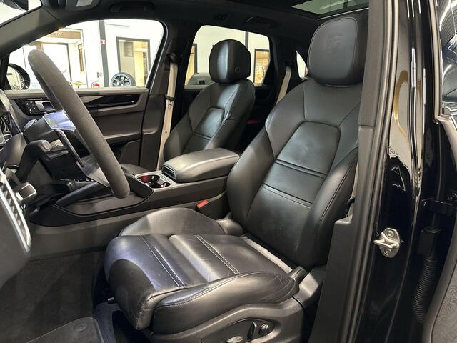 Porsche CAYENNE 3.0 E-Hybrid Platinum Edition | 22 INCH | MASSAGE | EL. TREKH. | PANO | BOSE | 360