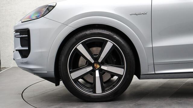 Porsche CAYENNE Coupé 3.0 E-Hybrid SportDesign | Burmester 3D | Head-up | Sportuitlaat | Panoramadak | Trekhaak | Achterasbesturing – foto 6