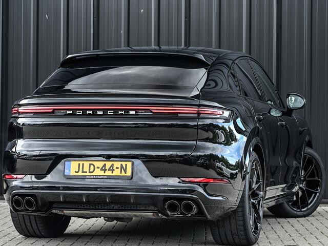 Porsche CAYENNE Coupé 3.0 E-Hybrid Black Edition | Sport Chrono | Panoramadak | Bose | HUD | 360 Camera | Stoelventilatie | 18 Wegs Memory | Luchtvering | Soft Close | Ambiance Interieur | Adaptive Cruise | Stuurverwarming | Passagiers Display | – foto 9