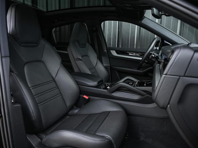 Porsche CAYENNE Coupé 3.0 E-Hybrid Black Edition | Sport Chrono | Panoramadak | Bose | HUD | 360 Camera | Stoelventilatie | 18 Wegs Memory | Luchtvering | Soft Close | Ambiance Interieur | Adaptive Cruise | Stuurverwarming | Passagiers Display | – foto 10
