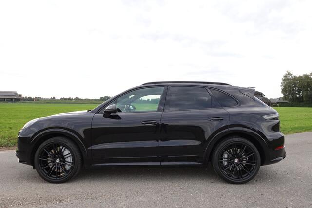 Porsche CAYENNE 4.0 Turbo | FULL OPTION | Softclose | Panoramadak | Trekhaak | Massage | PSCB | PASM | Achterasbesturing | BOSE | – foto 10