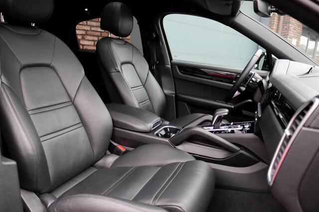 Porsche CAYENNE Coupé 3.0 Aut8 | Luchtvering | Panoramadak | BOSE | Trekhaak | Leder | Memory | Stoelverwarming V+A | PDLS | Sport-Chrono-pakket | Soft-Close | Verwarmd Stuurwiel | – foto 6