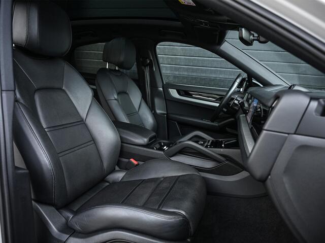 Porsche CAYENNE Coupé 3.0 E-Hybrid | Panoramadak | NL-Auto | Dealeronderhouden | Sport Chrono | Bose | Memory Seats | Stoelverwarming + Ventilatie | Luchtvering | Stuurverwaming | Trekhaak | – foto 8