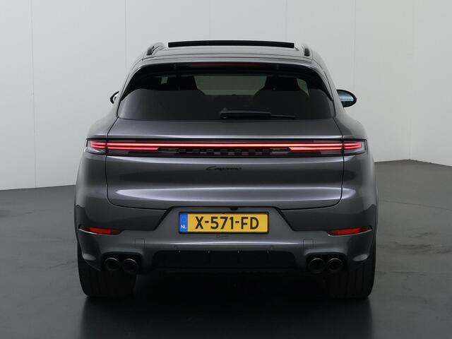 Porsche CAYENNE 3.0 E-Hybrid | Luchtvering | Sport-Uitlaat | Trekhaak | Sport-Design-Zwart | GT-Sportstuur | Panormadak | Stoelverwarming/Ventilatie | Surround View | SoftClose | HUD | 18-Wegs en Memory | SportChrono | Adaptieve Cruise Control | Matrix-LED | – foto 4