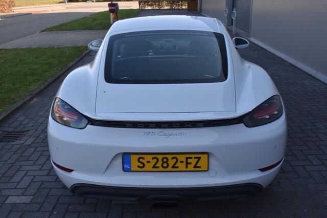 Porsche CAYMAN 2.0 220kW