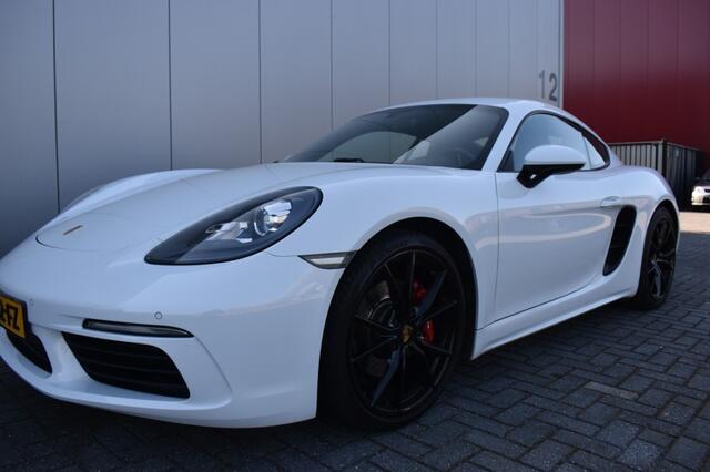 Porsche CAYMAN 2.0 220kW