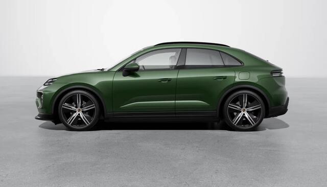Porsche MACAN 4