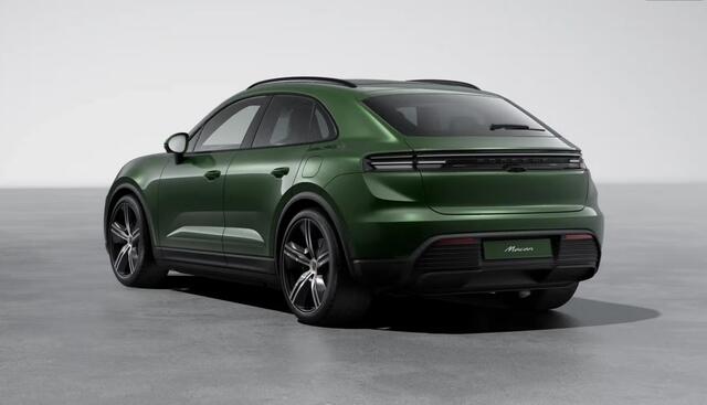 Porsche MACAN 4