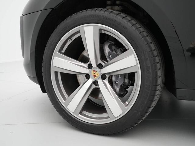Porsche MACAN 2.0 265pk Luchtvering Navigatie Camera Stoelverwarming Elek. bedienbare kofferklep 58