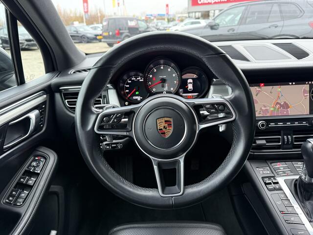 Porsche MACAN 3.0 S Luchtvering Panoramadak ACC LED Standkachel Trekhaak Luchtvering Carplay DAB Comfortstoelen BOSE Soundsystem 360 Graden Camera Vol