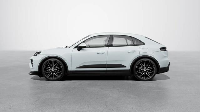 Porsche MACAN 4