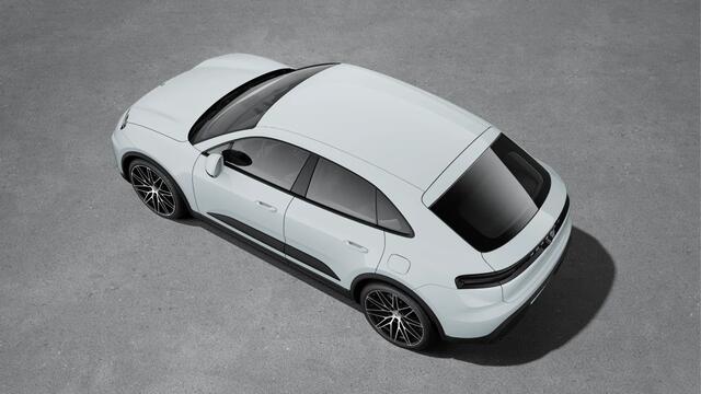 Porsche MACAN 4