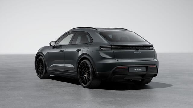 Porsche MACAN 4