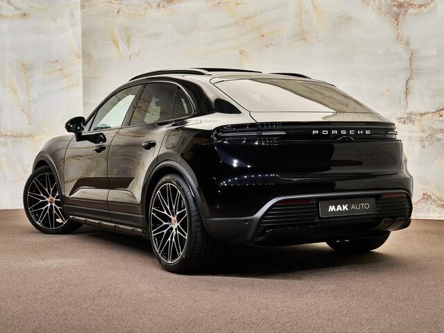 Porsche MACAN 4, 22", Offroad Design, pano, bijrijdersdisplay, luchtv., Bose, ACC, surround view, privacy