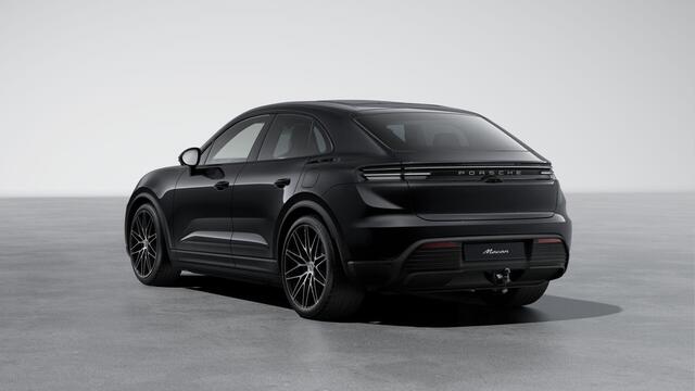 Porsche MACAN 4