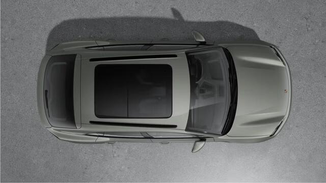 Porsche MACAN 4