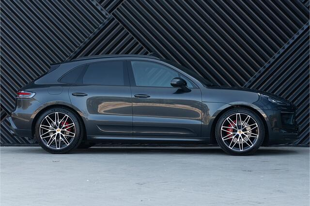 Porsche MACAN S 2.9 NW Model ACC Chrono Panodak Luchtv. Trekhaak Camera Memory