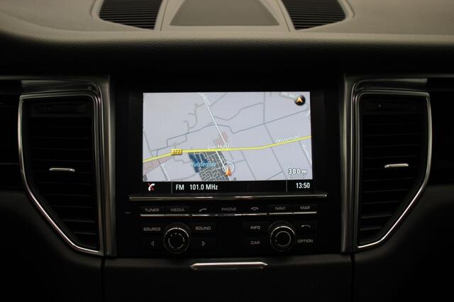 Porsche MACAN 3.0 D S Sport Automaat - Panorama, Navi, Stoelverw. Org. NL
