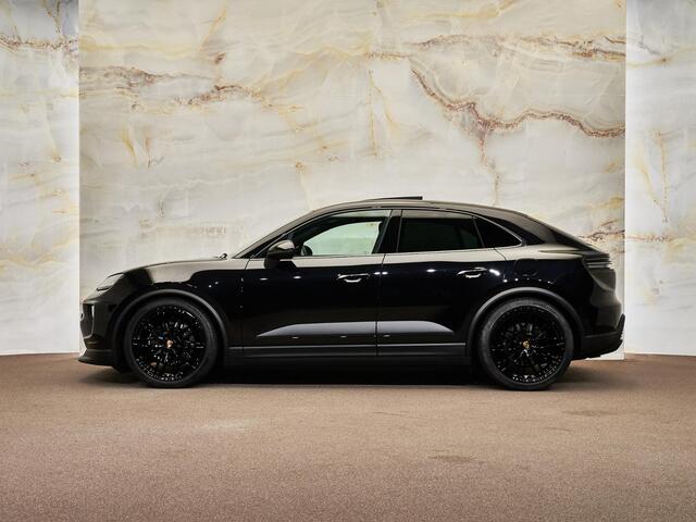 Porsche MACAN 4, 22", pano, bijrijdersdisplay, luchtv., Bose, ACC, sport sound, privacy