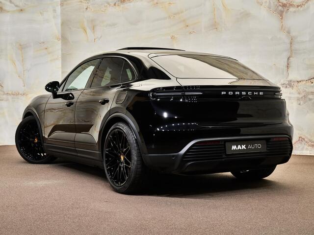 Porsche MACAN 4, 22", pano, bijrijdersdisplay, luchtv., Bose, ACC, sport sound, privacy