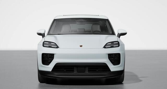 Porsche MACAN 100 kWh / Luchtvering / Panoramadak / Uitklapbare trekaah / Stuurverwarming