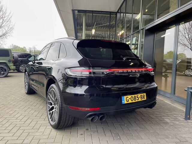 Porsche MACAN 3.0 S | Nw model | Volleder | Luchtvering | Carbon | Pano | Voor en Achterzetels verw | Elek Trekhaak | Bose | SportChrono | Org NL