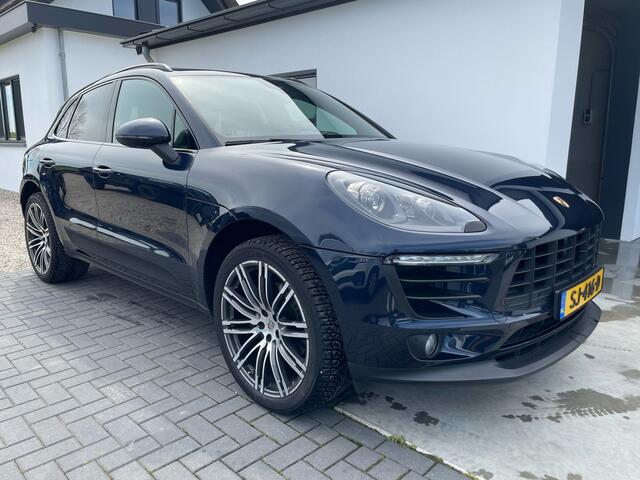Porsche MACAN 2.0 252 pk /1e-Eigenaar/ BTW-Auto/ Dealer.Ond/ Pano-Dak/ Luchtvering/ Adap.Cruise/ Keyless/ 21'' LMV