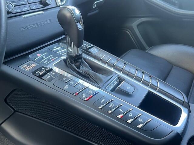 Porsche MACAN 3.6 TURBO LEDER - STOELVENT. - CAMERA - PANO. DAK - BOSE