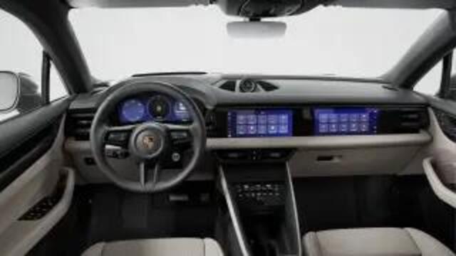 Porsche MACAN 4