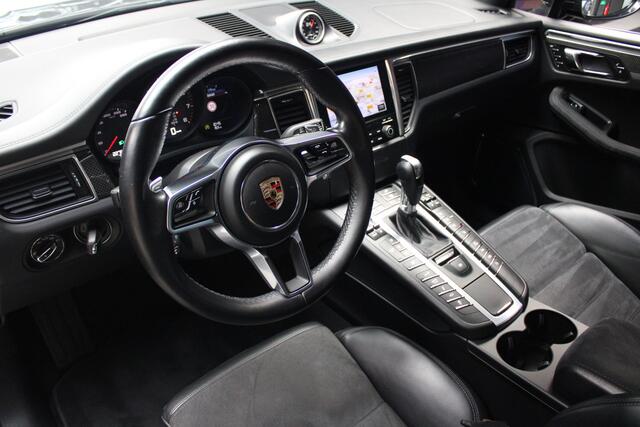 Porsche MACAN 3.0 GTS Burmester Carbon Intereur 360 Camera 21inch