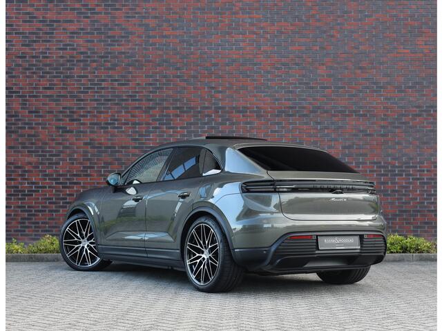 Porsche MACAN 4 100 kWh *Pas. Display*BOSE*Pano*HUD*