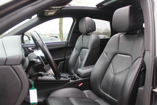 Porsche MACAN 2.0 / Panoramadak / Camera / 20'' / Leder / Apple CarPlay / Stoelverwarming / DAB / Cruise Control