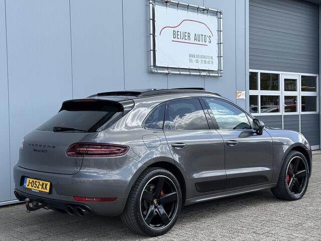 Porsche MACAN 3.0 GTS Automaat Schuifdak/Apple Carplay/Trekhaak.